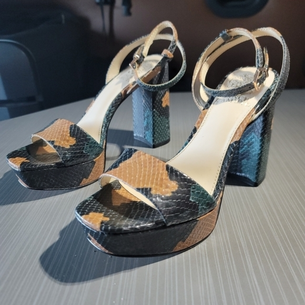 Vince Camuto Chastin Camo Heeled Sandal Size 8.5 NWOT